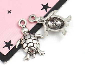 10 PCS Antique Silver Sea Turtle Charms, 18mm (6/8 « ) x 12 mm (4/8 « )