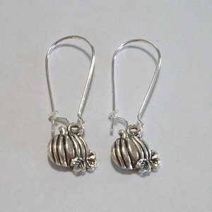Cute Pair of Small Pumpkin Earrings