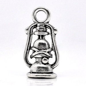 5 pieces Antique Silver 3 D Oil Lantern Charms, 17mm x 14mm( 5/8&quot;x 4/8&quot;)