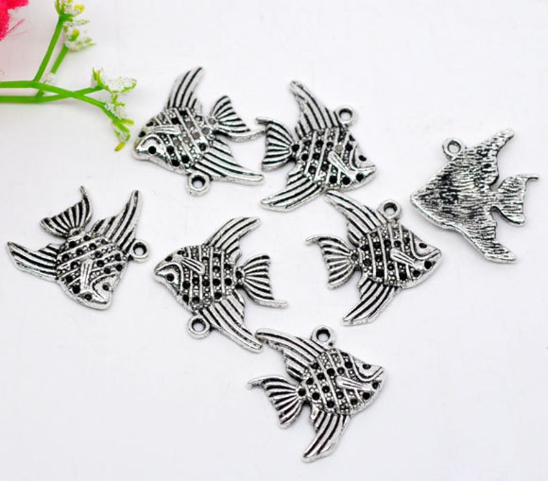 5 pieces Antique Silver Tropical Fish Charms image 3