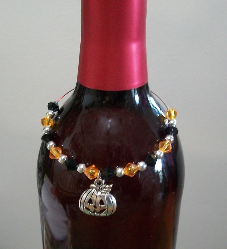 Cute Jack O'Lantern Halloween Wine Bottle Charm image 1