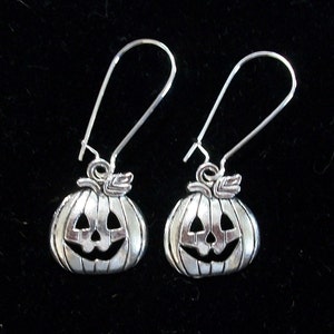 Cute Little Pumpkin Halloween Earrings