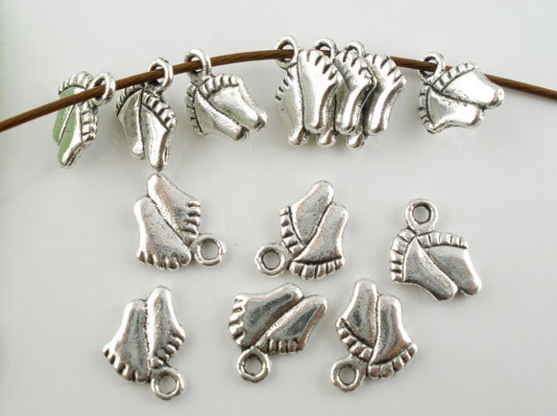 5 Pieces Antique Silver Feet Charms Etsy UK