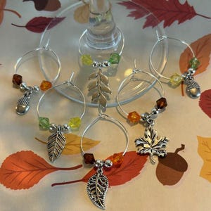 Cute Set of 6 Fall Acorn & Leaf Wine Charms