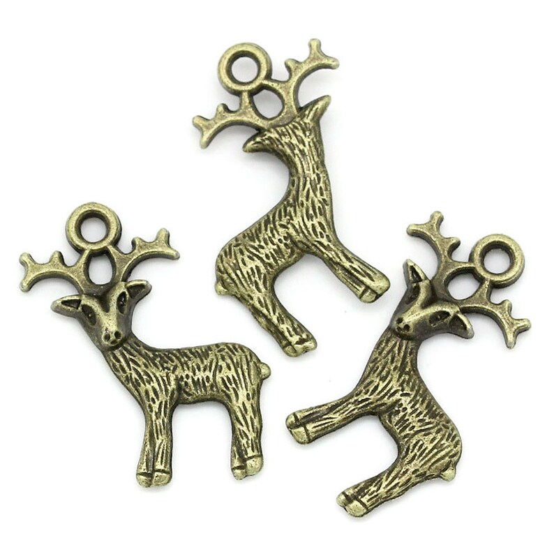 10 Pieces Antique Bronze Reindeer Charms
