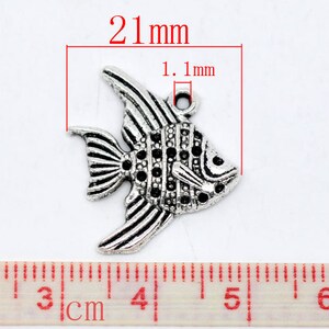 5 pieces Antique Silver Tropical Fish Charms image 2