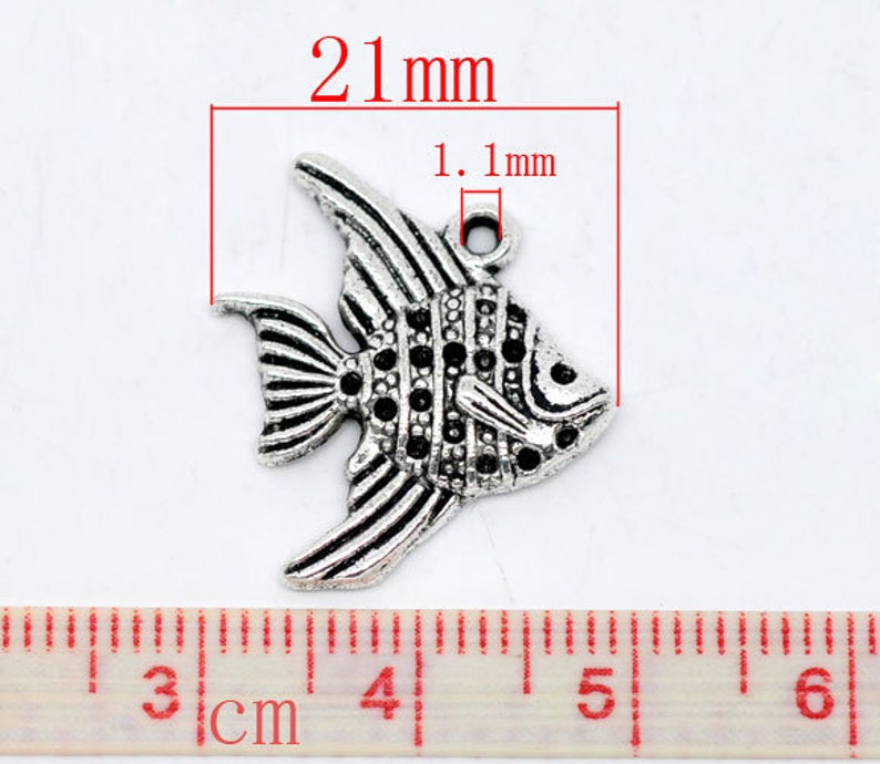 5 pieces Antique Silver Tropical Fish Charms image 2