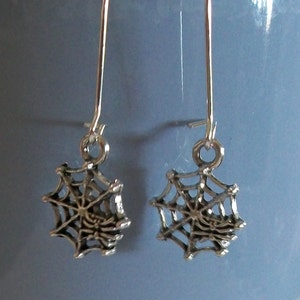 Cute Halloween Spiderweb Earrings image 2