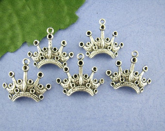 5 pieces Antique Silver Crown Charms