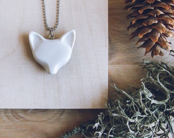 White Fox Necklace. Minimalist design. Made in Finland. Polymer Clay. Porcelain finish. MADE TO ORDER