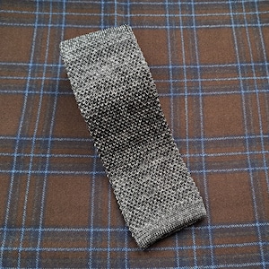 14th Doctor Knit Tie