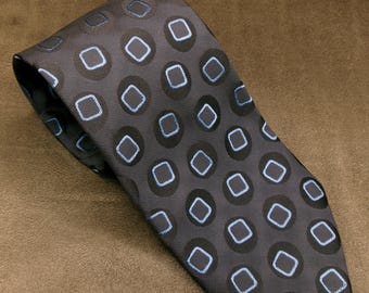 Gridlock Spot Tie