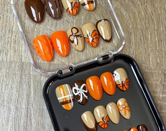 Autumn | 24 piece handmade press on nail set | Short Almond