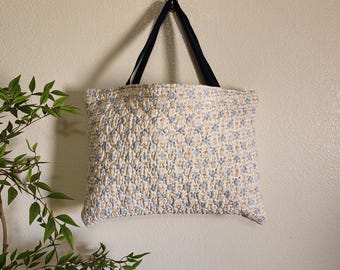 Up-Cycled quilted fabric tote-Quilted Blue Flower tote, inside pocket with key chain clasp.