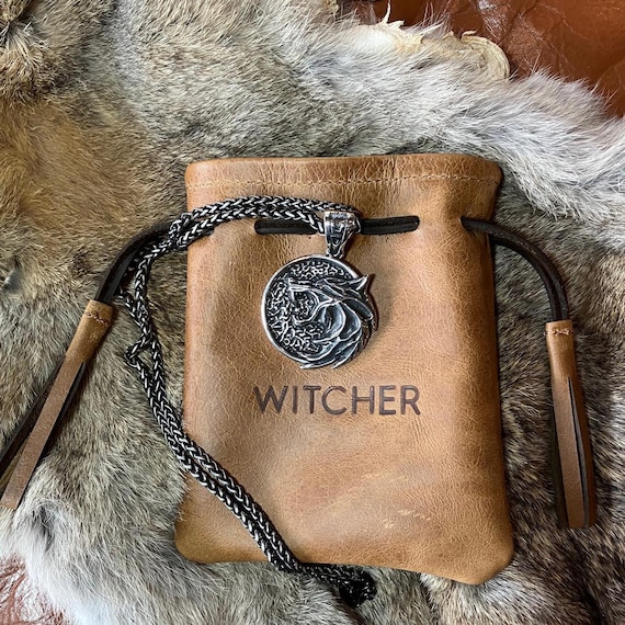 New premium Witcher White Wolf Pendant and Pouch Gift Set