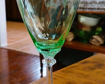 Calici Heisey Glass Moongleam / Green Water sul vecchio Dominion Blank - Set di quattro (4)