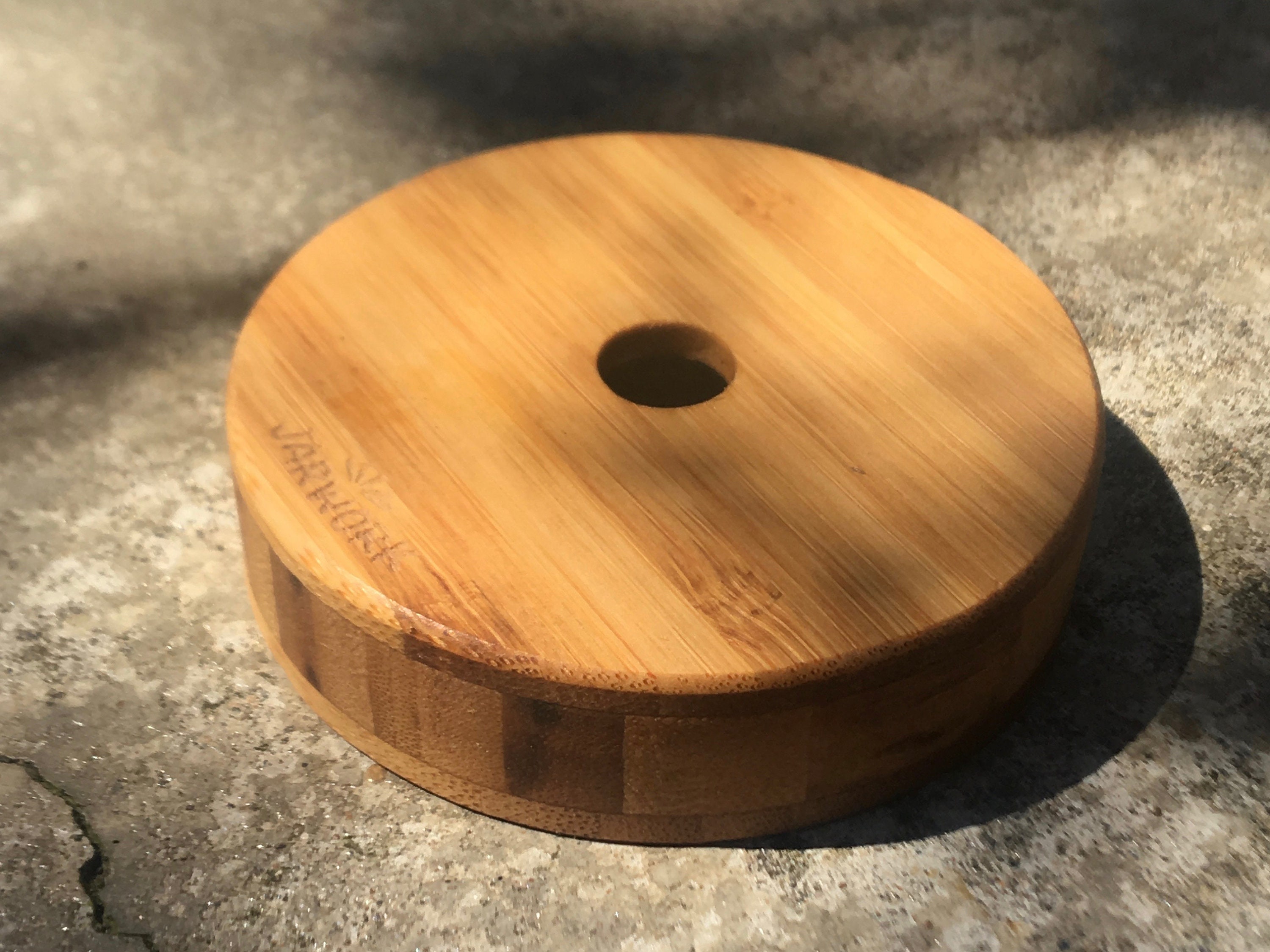 bamboo lid with straw and mason jar