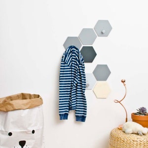 Monochrome Nursery Wall Hooks Set, Hexagon wall decor Natural + Gray ombre