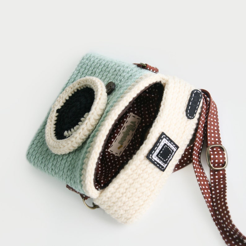 crochet camera purse