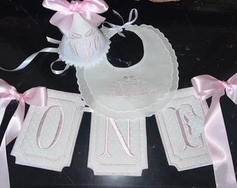 Personalized Embroider Applique One Highchair Banner-First Birthday Wall Banner-Girl Pastel Pink Banner-Cake Topper-Double Scalloped Bow Bib