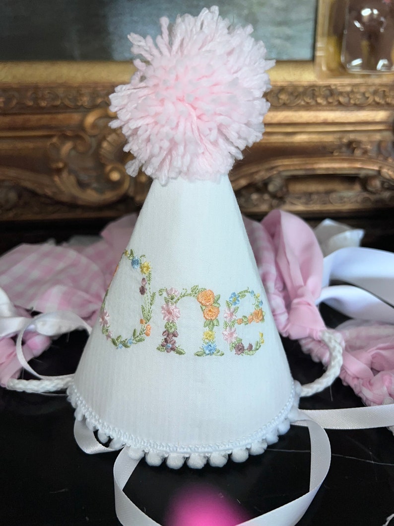 White Seersucker/Oatmeal Grosgrain Number Birthday Hat main image 0