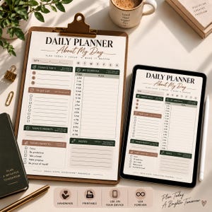 Peut inclure: Un modèle de planificateur quotidien affiché sur un presse-papier et un écran de tablette. La mise en page comprend des sections pour les priorités, une liste de tâches, un emploi du temps de 6h à 22h, des objectifs et des notes, en tons neutres.