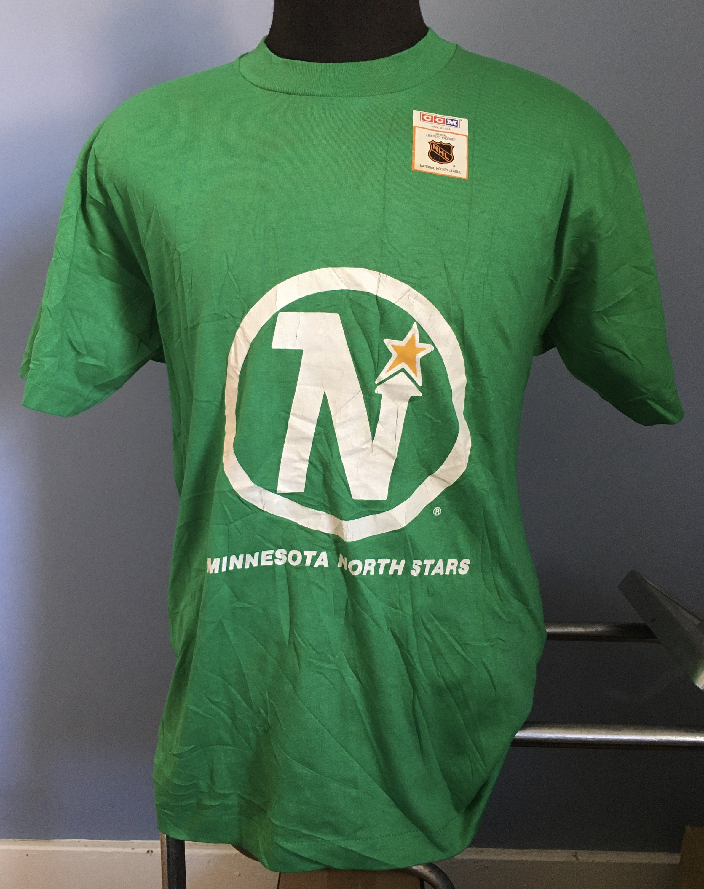 80s Minnesota North Stars NHL Ice Hockey t-shirt Small - The