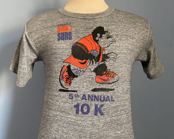 Vintage 80s Phoenix Suns 1982 T-shirt: Go the Gorilla Mascot 10K
