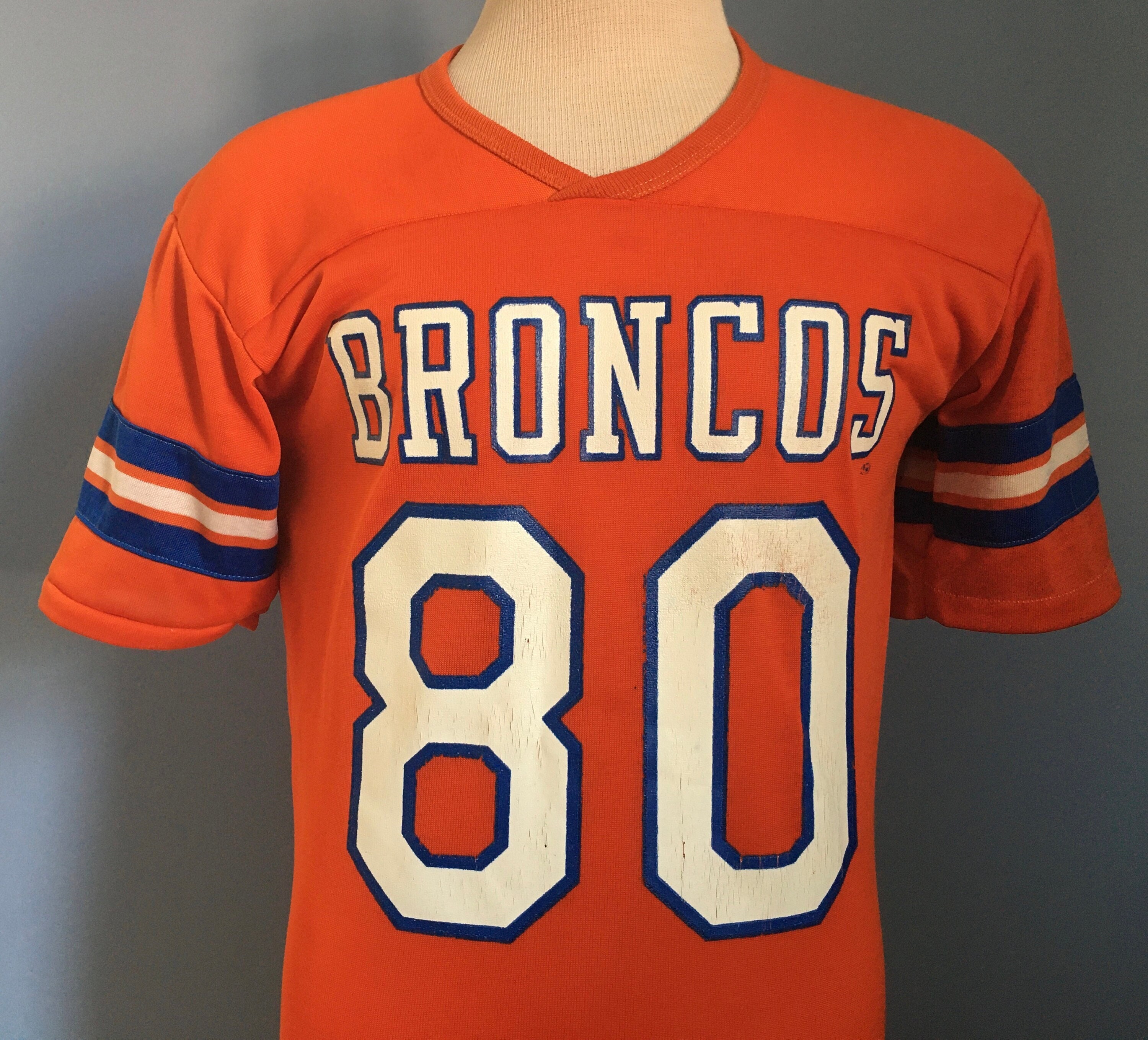 StranStarsBest 80s Vintage Mark Jackson #80 Denver Broncos NFL Football Rod Smith Rawlings Jersey T-Shirt - Small