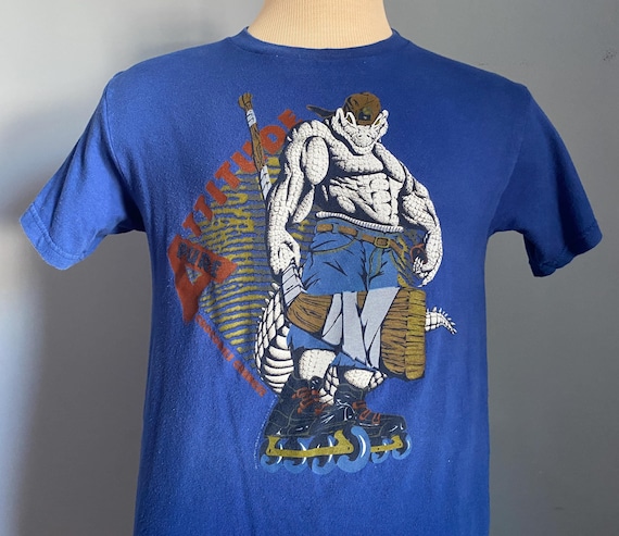 90s Lee Crocodile Grunge T-shirt: Vintage Roller Blade Graphic