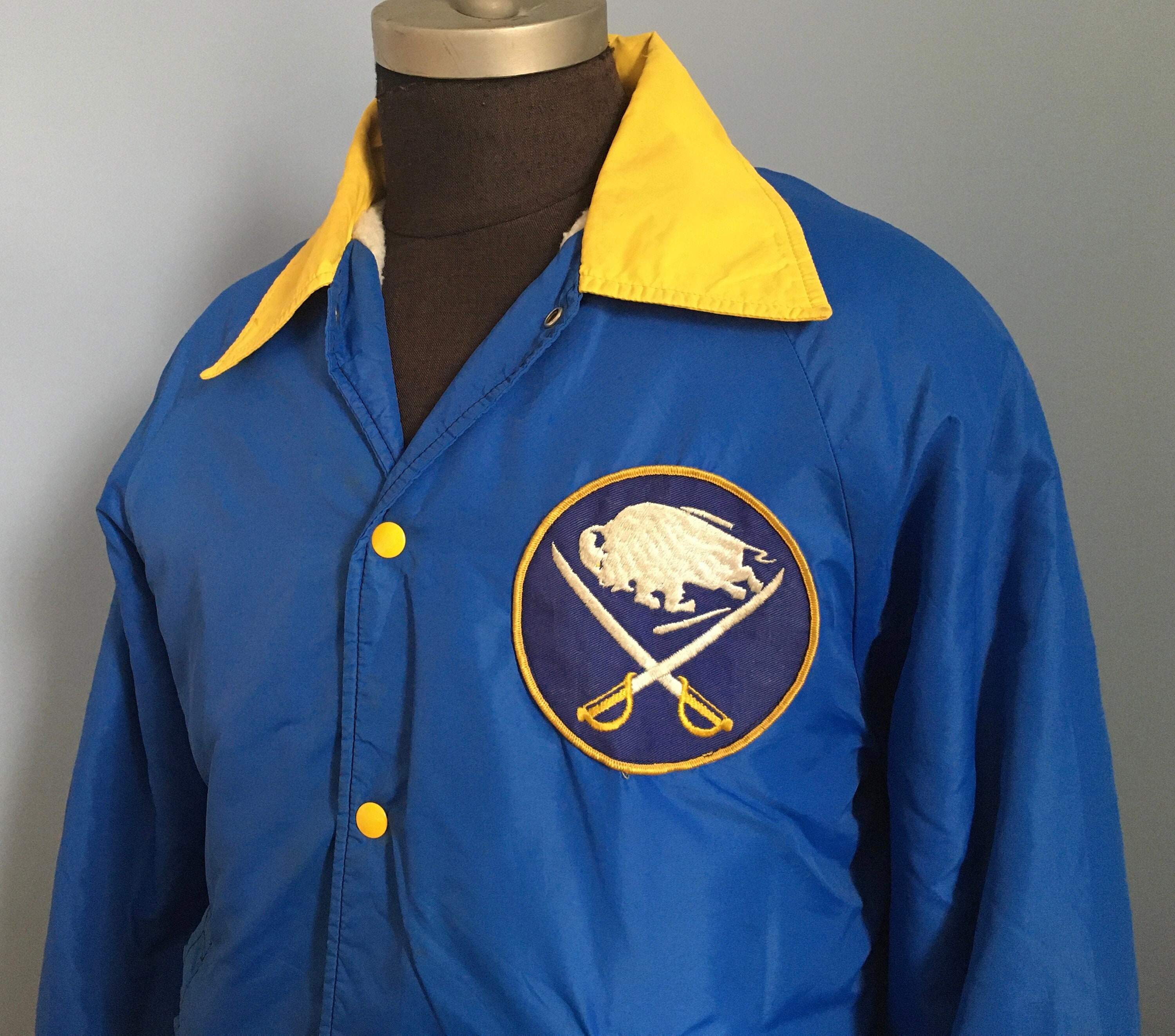 Vintage Starter Jacket Original 1990's NHL Buffalo Sabres Goat Head Hockey  XL