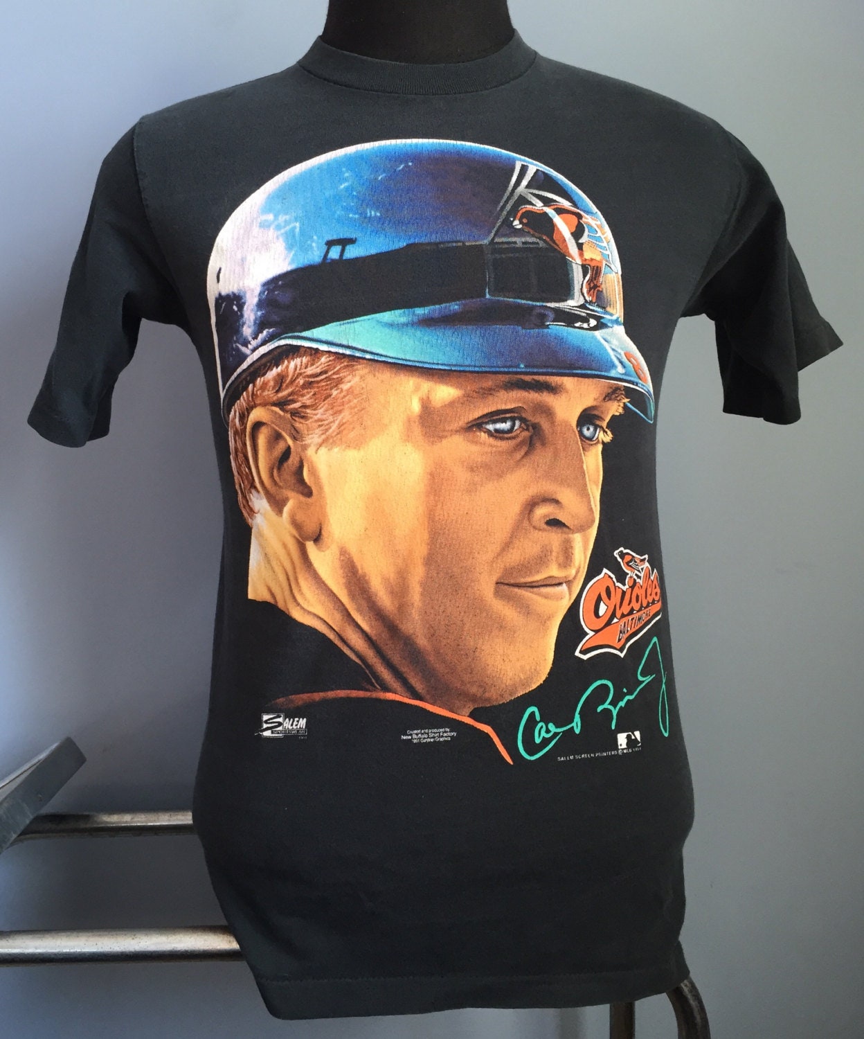 StranStarsBest 90s Vintage Cal Ripken Jr. Baltimore Orioles 1991 MLB Baseball T-Shirt - Small