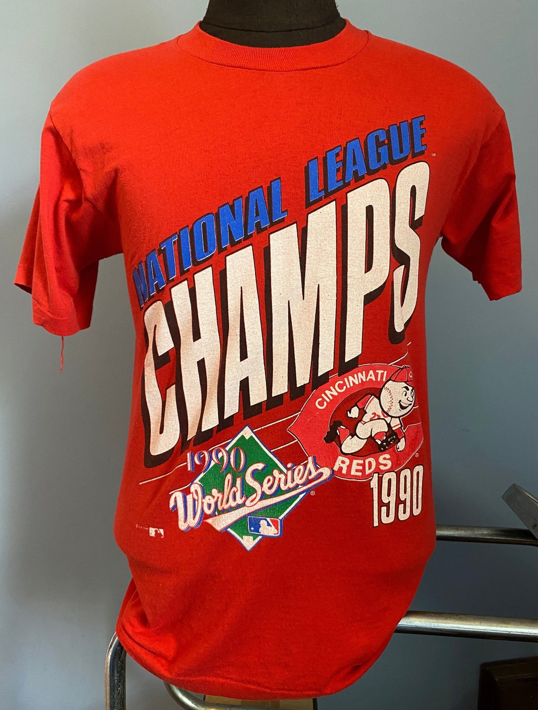 Vintage 90s Cincinnati Reds 1990 World Series T-shirt - MEDIUM - Etsy