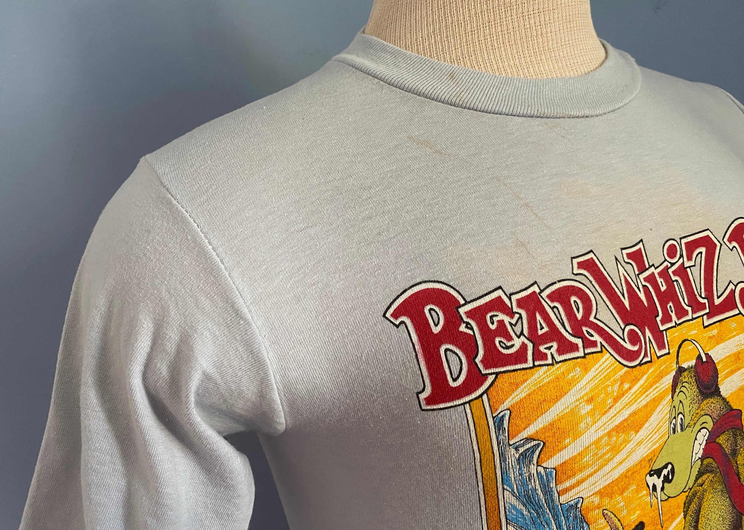 Vintage 80s Bear Whiz Beer T-shirt: 1988 Colorado Springs - SMALL 