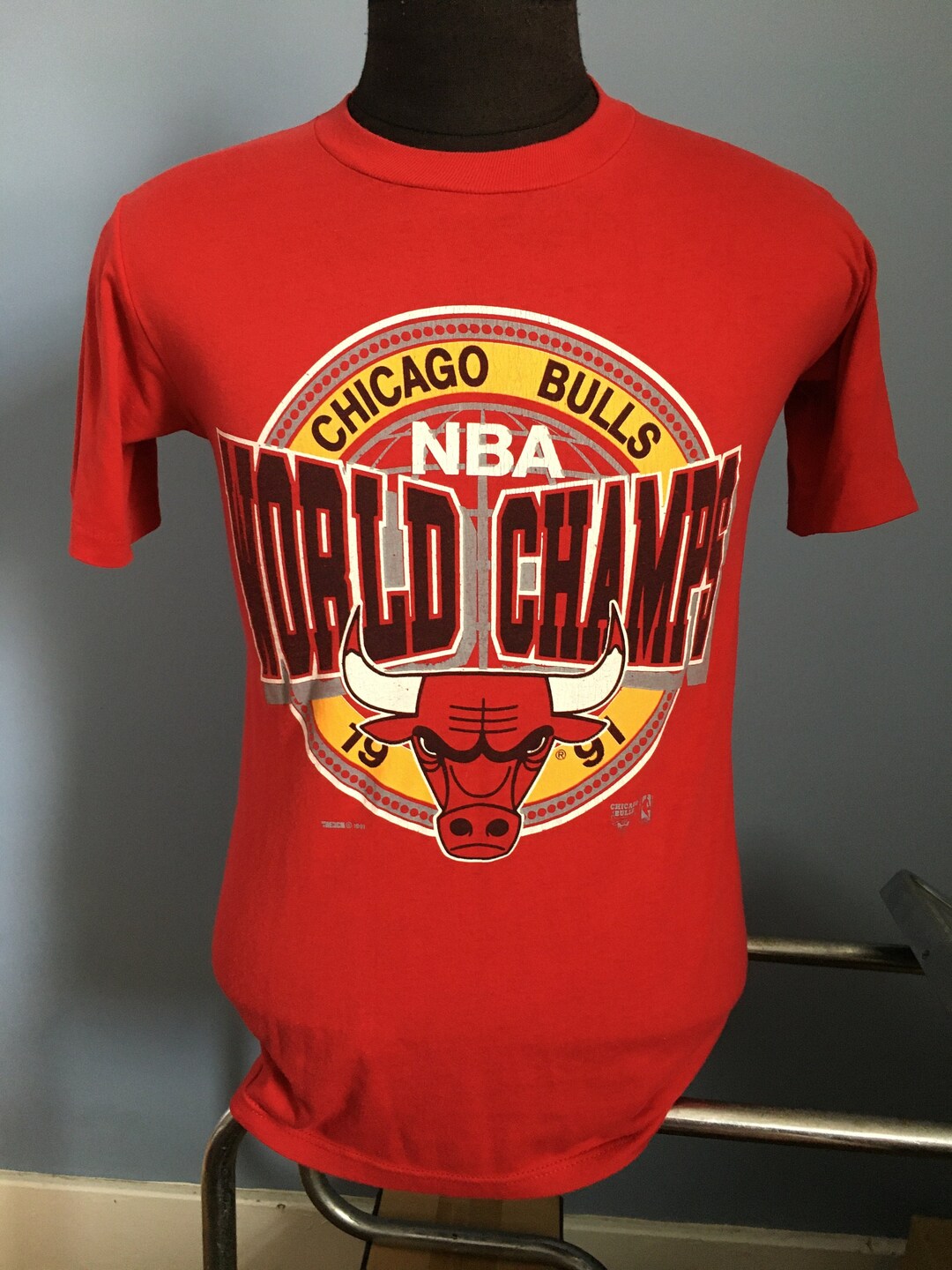 90s Vintage Chicago Bulls 1991 NBA Finals World Champs Champions
