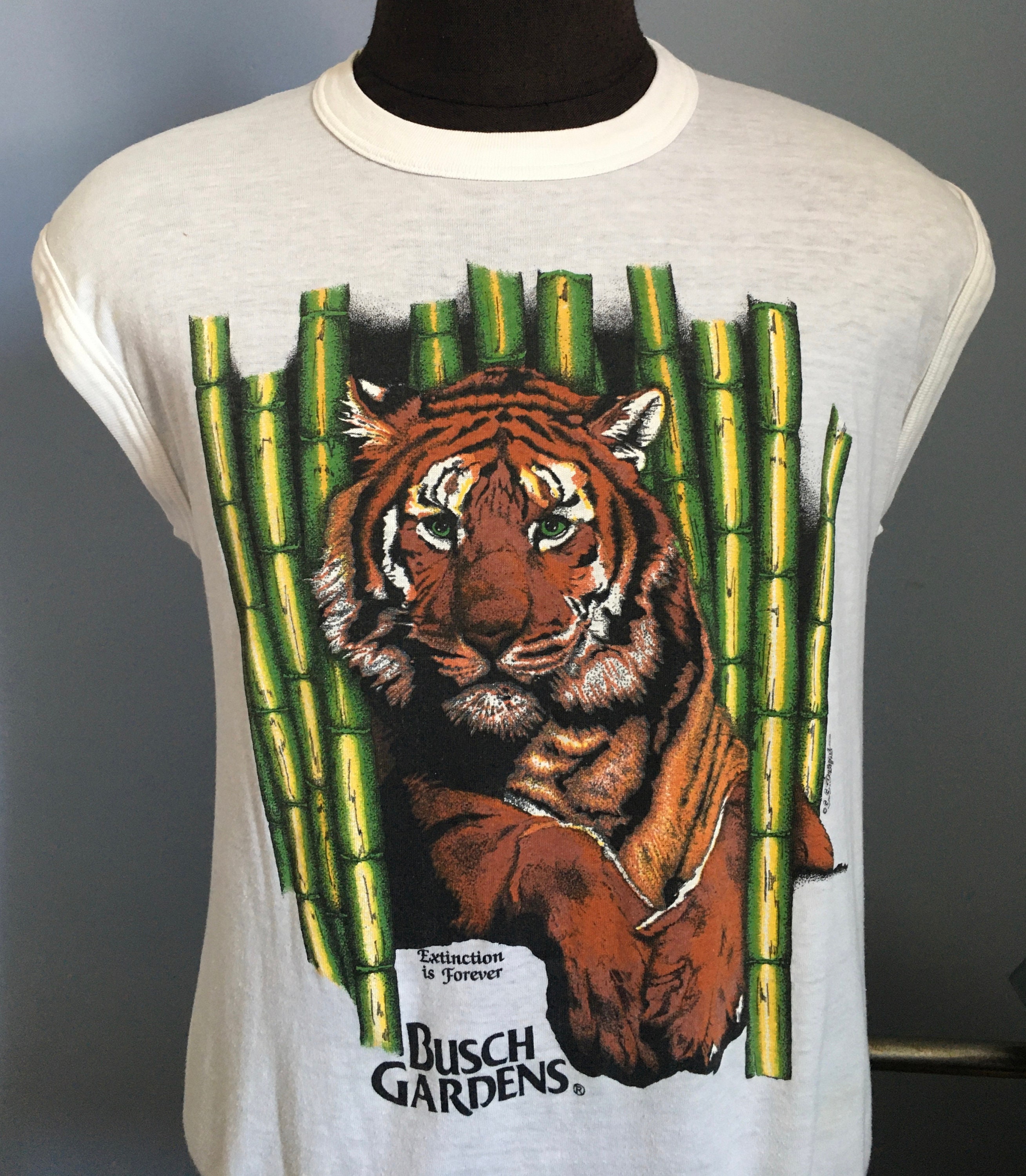 Vintage 80s Busch Gardens Sleeveless T-shirt: Tiger Extinction is