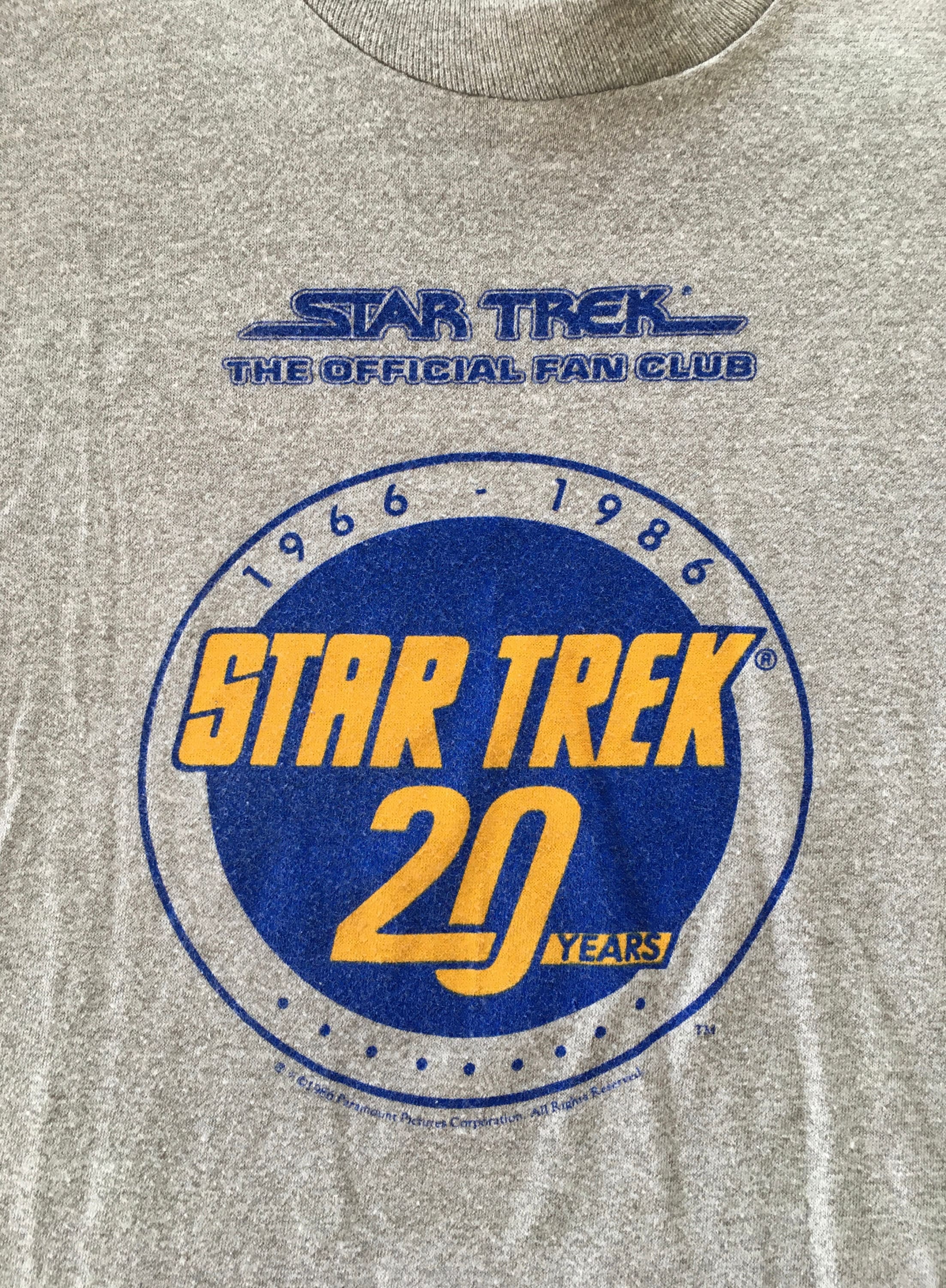 スタートレック 20周年記念 Tシャツ オフィシャルファンクラブ用 1986 ヴィンテージ 80年代 スタートレック 20周年記念 Tシャツ: 1986年