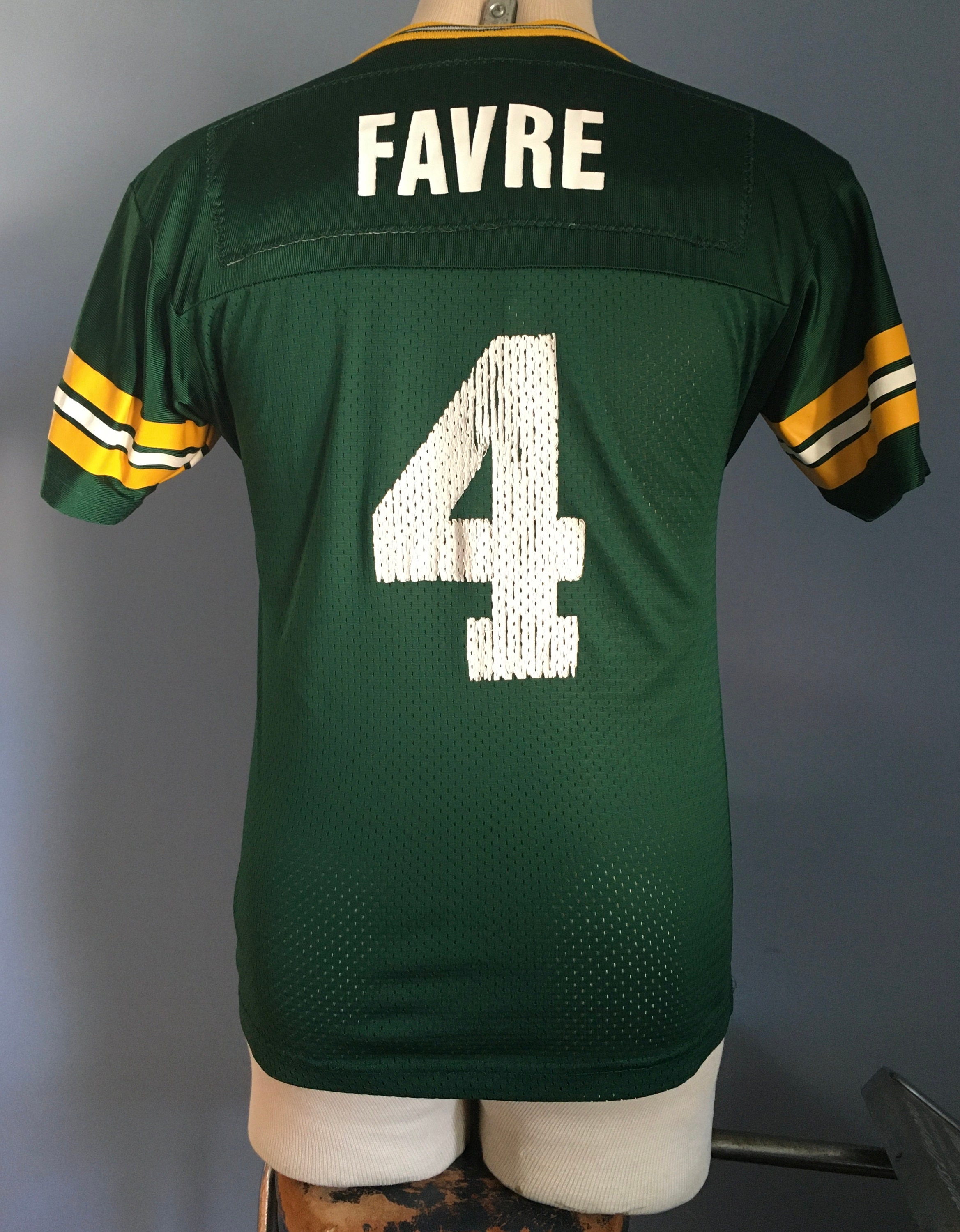 Vintage 90s Brett Favre #4 Green Bay Packers Jersey: Champion - X