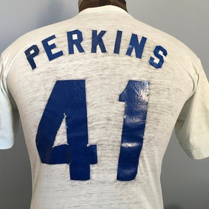 80s Vintage Sam Perkins #41 North Carolina Tar Heels University UNC Chapel Hill crest basketball jersey T-Shirt - SMALL