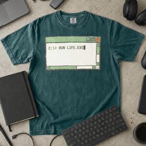 T-shirt rétro Windows Command Invite, cadeau pour programmeur, t-shirt geek des années 90 (Comfort Colors)