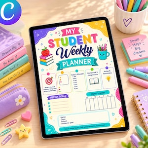 Könnte beinhalten: Ein digitales Tablet mit einer farbenfrohen Wochenplaner-Vorlage für Schüler, die Bereiche für Zeitpläne, Hausaufgaben und Gewohnheitsverfolgung enthält. Der Bildschirm zeigt Illustrationen von Büchern, einem Stiftehalter und einer Zielscheibe. Umgeben von Notizbüchern, Stiften und Büroklammern.