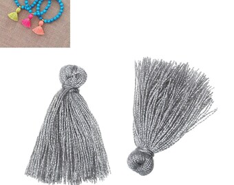 Lot de 5 pompons gris 25 mm Ideal pour la création de colliers, sautoirs, boucles d'oreille et bijoux originaux