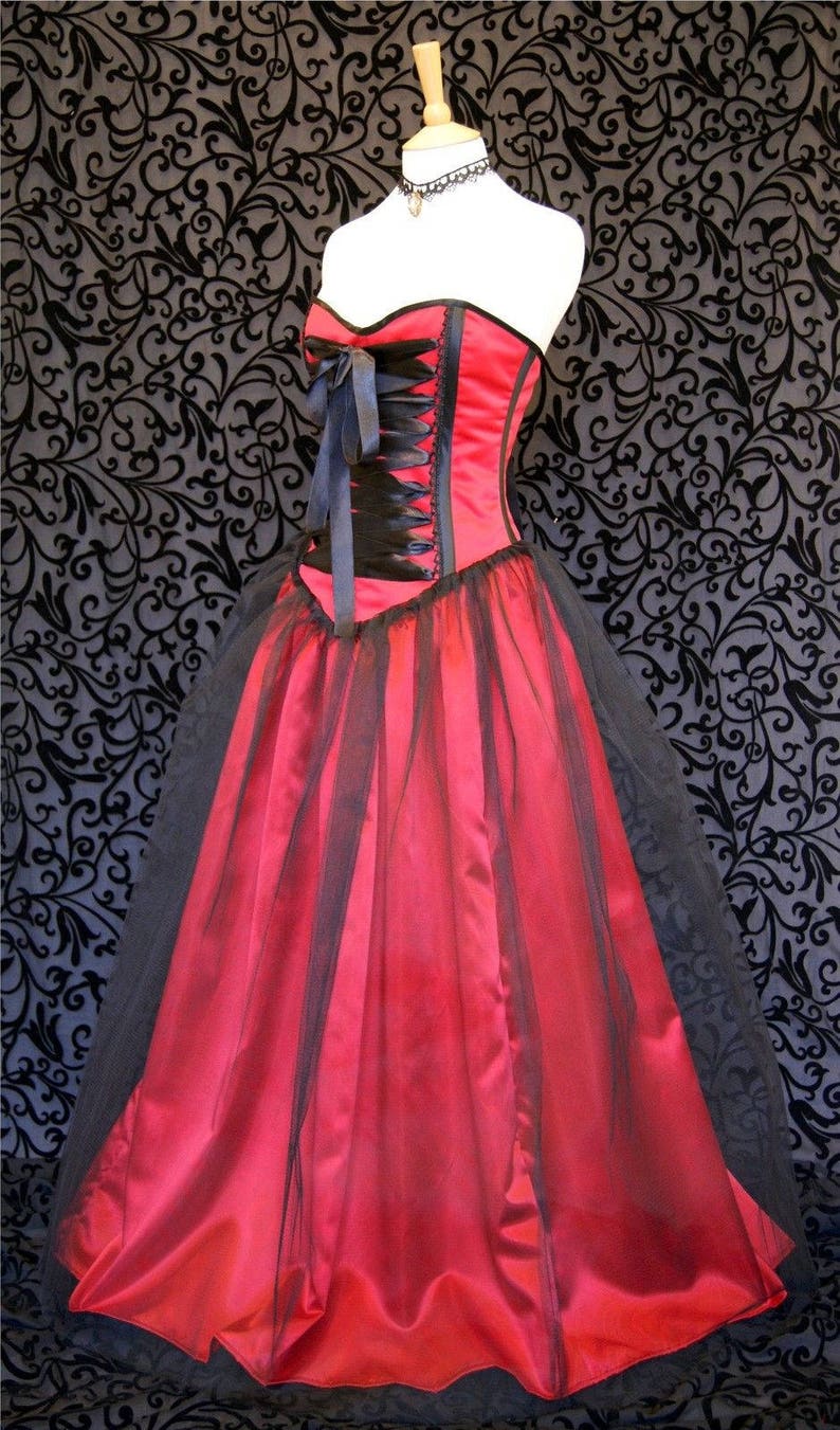 Gothic Prom Dresses for Sale