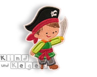 Aufnäher Aufbügler Pirat mit Holzbein und Säbel in grün grau rot 7 x 10,5 cm