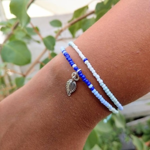 Boho summer seed bead bracelet with tassel and leaf charm, blue, Hippie bracelet, boho bracelet, adjustable