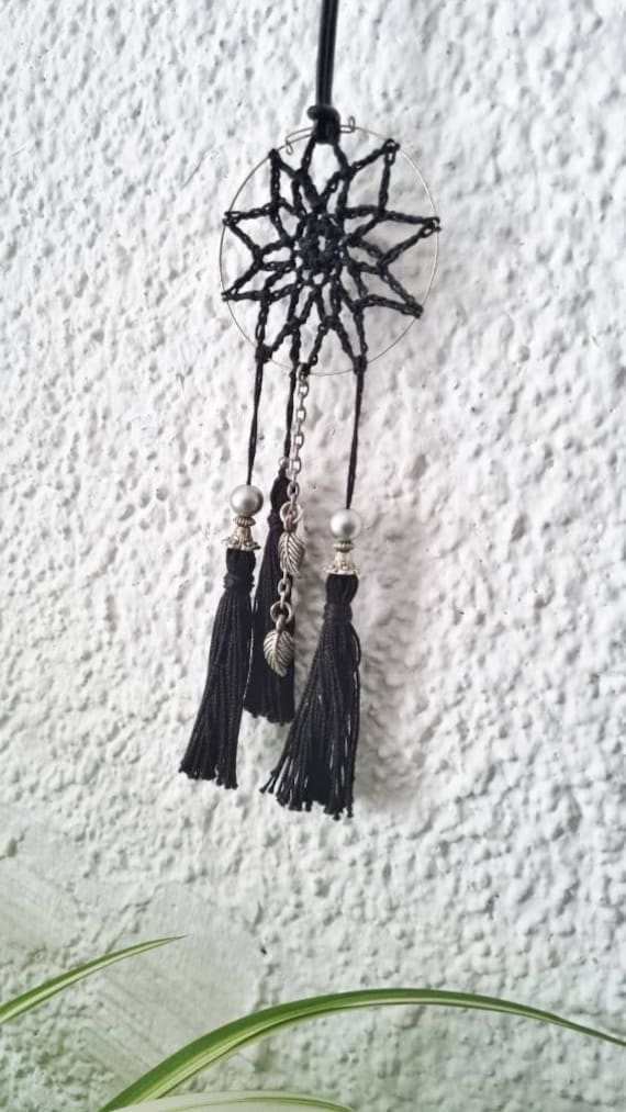 Collier Bohème Attrape-rêve – Perles, Coquillages, Pompons, Cordon Réglable, Neuf Sans Emballage