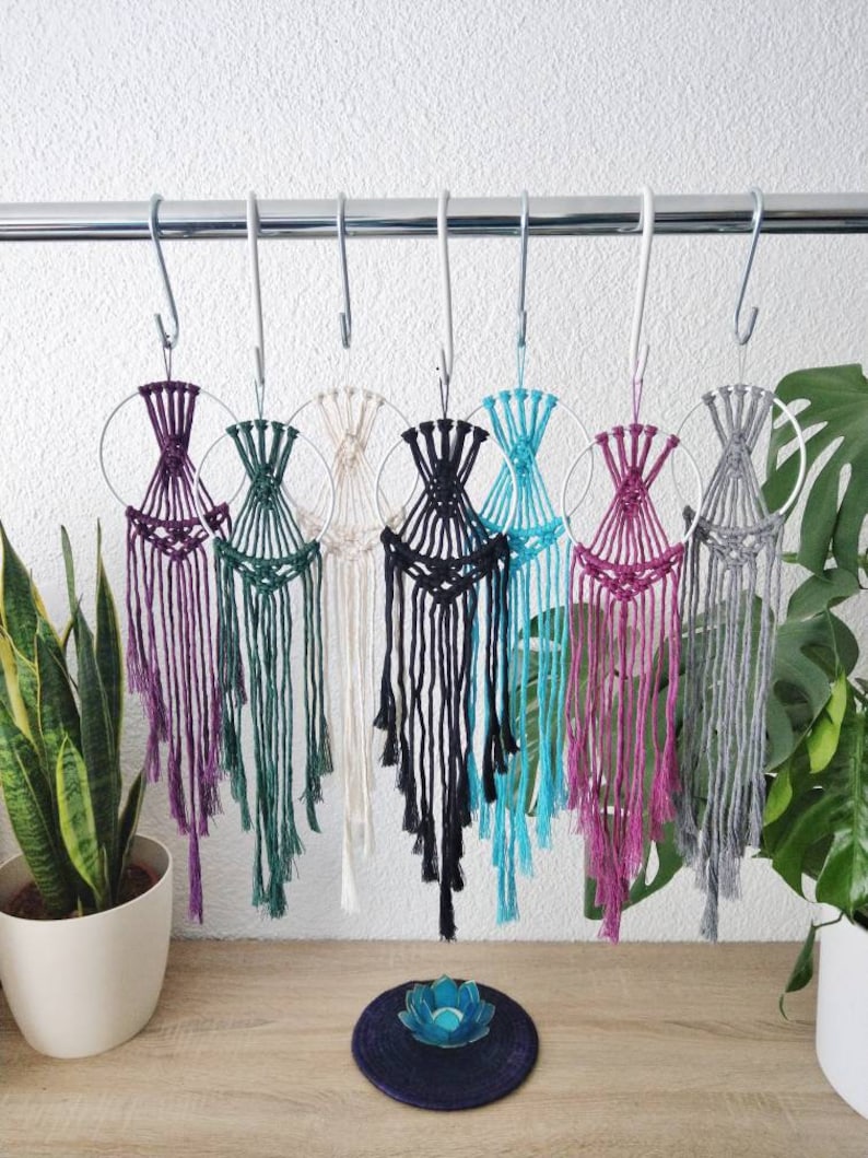 Small Macrame Dreamcatcher Black, Boho Decoration, Home Decor, Macrame Wallhanging image 3