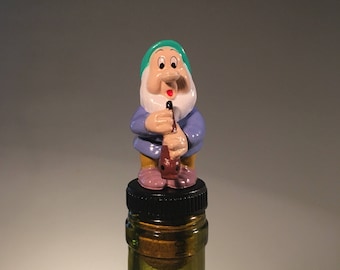 Disney Snow White Bottle Stopper, Great Gift for a Disney Fan!