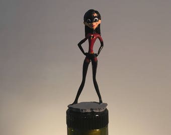 Incredibles Bottle Stopper, Decorate your favorite wine or liquor with this great stopper!