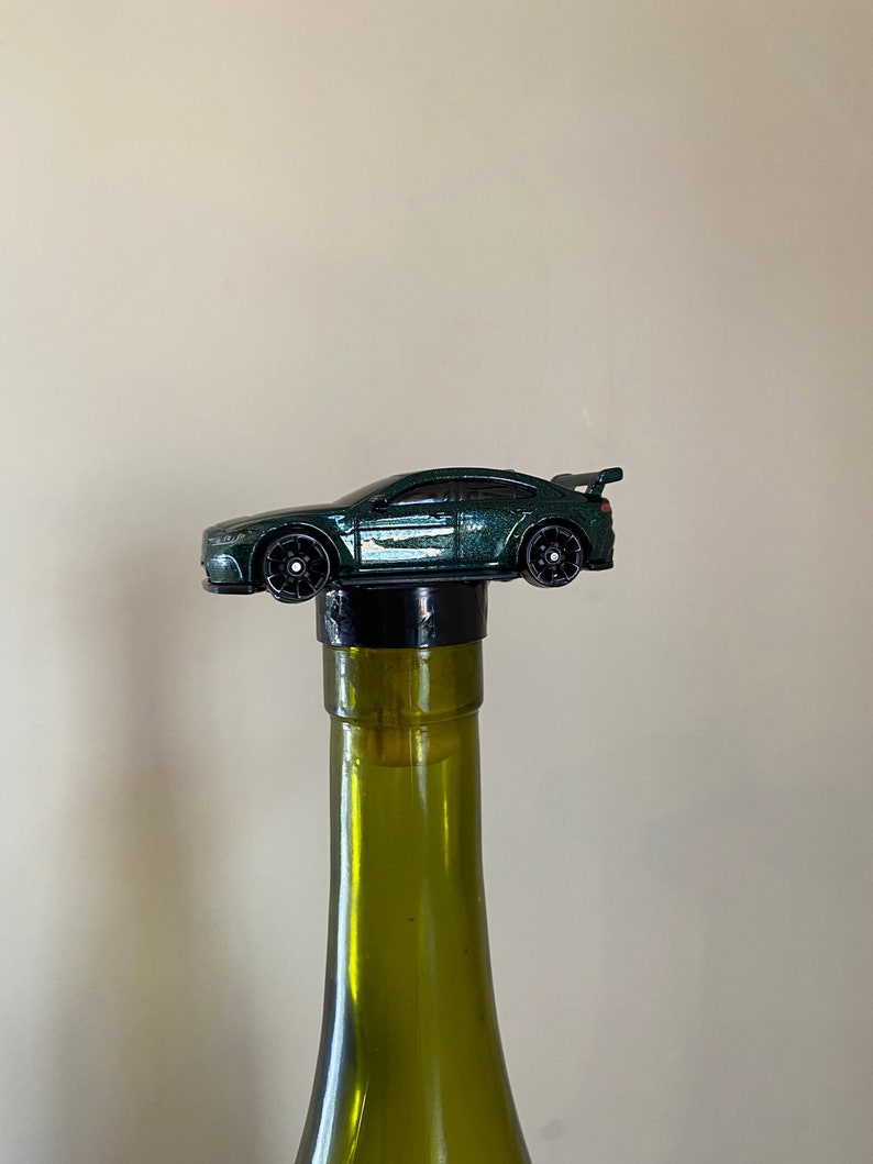 Great Jaguar Bottle Stopper - Thumbnail 2